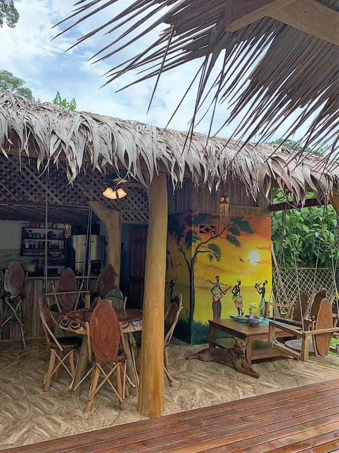 לינה וארוחת בוקר קאוויטה Casa Mambo מראה חיצוני תמונה