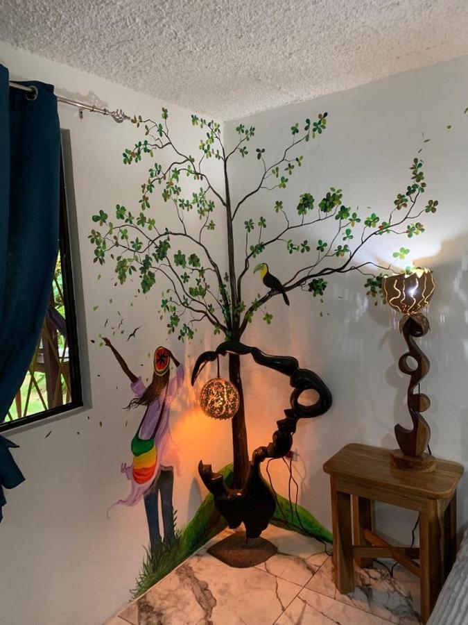 לינה וארוחת בוקר קאוויטה Casa Mambo מראה חיצוני תמונה